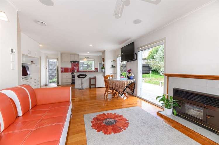 10 Oteha Valley Road Northcross_6