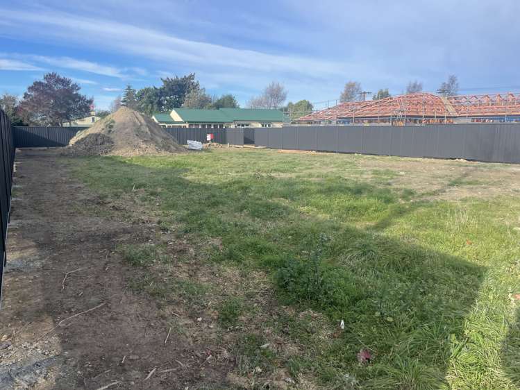 Victoria Street Springfield_1