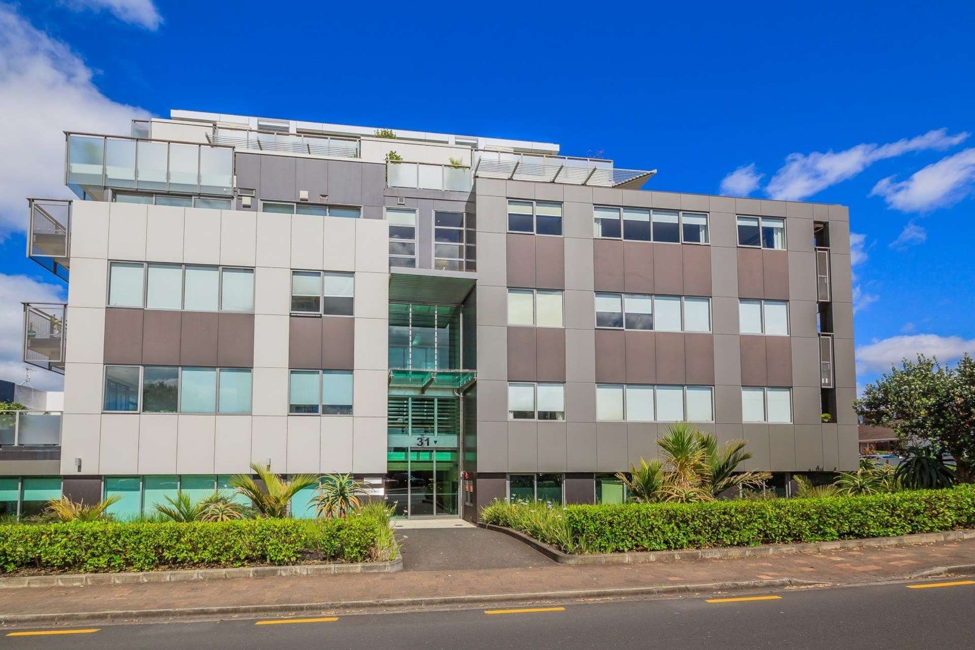 206/16 Huron Street Takapuna_0