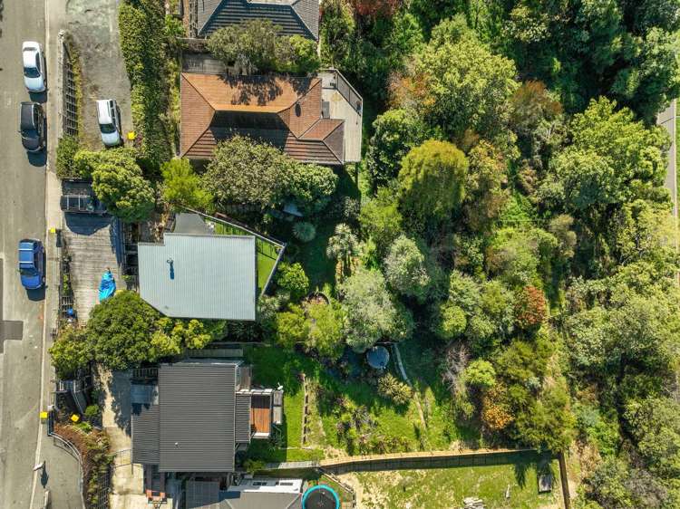 31 Jenner Road Toi Toi_18