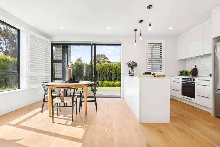 4d Treasury Place Onehunga_2