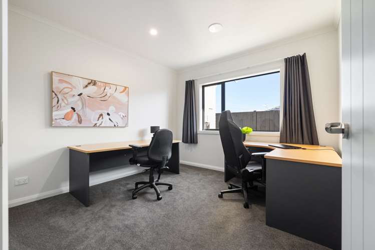 48 Sardinia Grove Fitzherbert_27