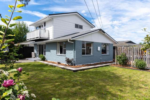 Move-In Ready, Cool Vibes - Burnside High Zoned!