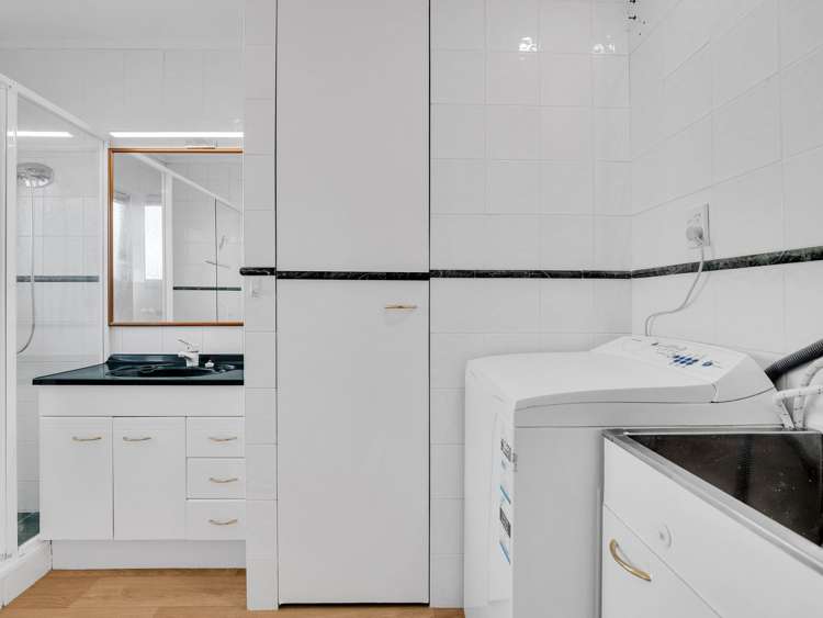 2/30 Simkin Avenue Saint Johns_12