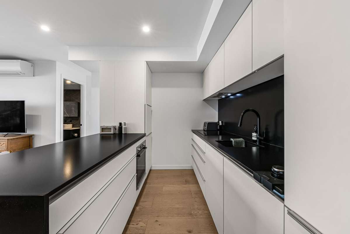 304/2 Miller Street_5