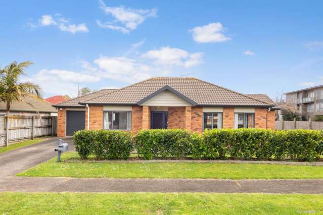 Brick & Tile Home in Prime Location of Flat Bush