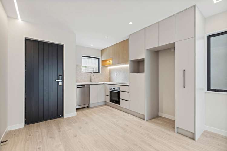 10c Cranston Street Torbay_7