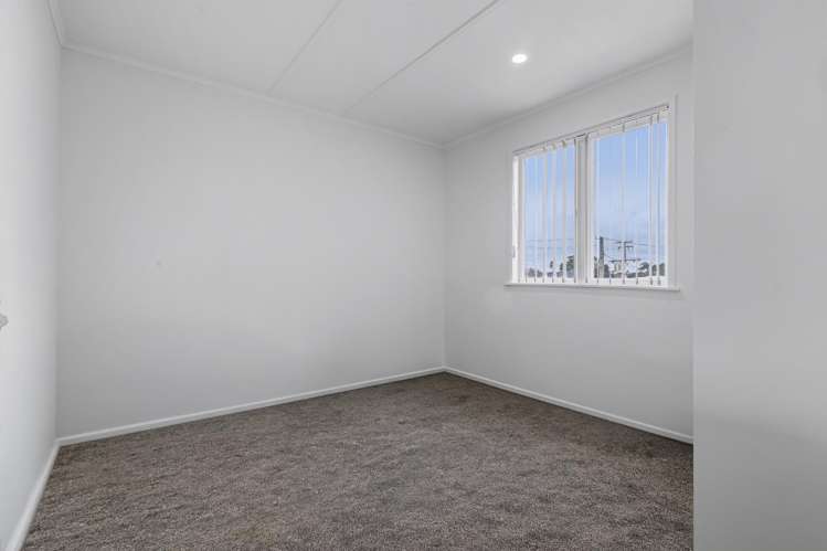 1/34 Plumley Crescent Mangere_11