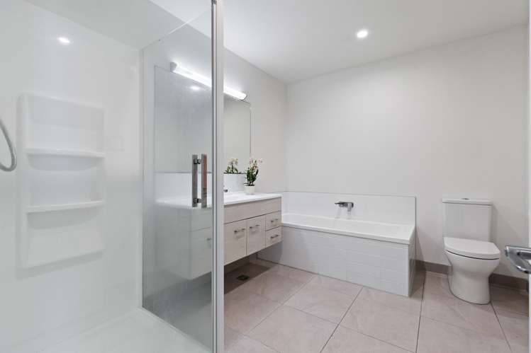110 Squadron Drive Hobsonville_15