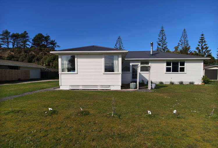 230 Sewell Street Hokitika_18