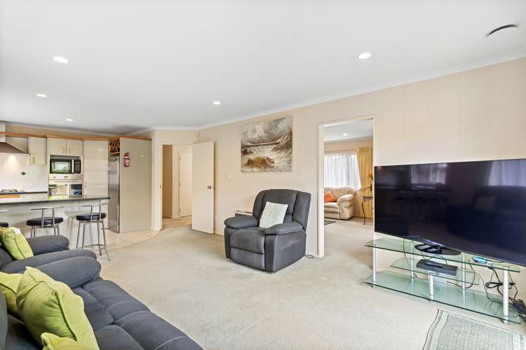 20 Lissleton Drive East Tamaki_5