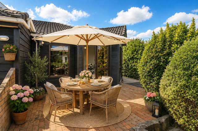 2/4 Richard Street 1360_1