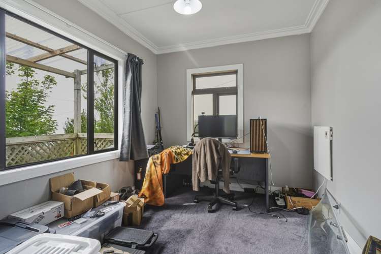 9 Robinson Street Lookout Point_16