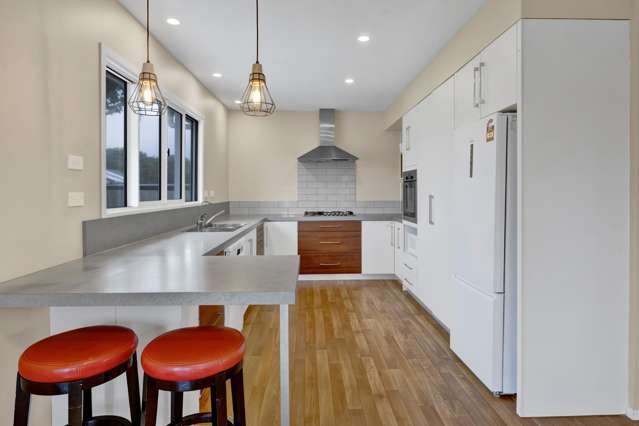 43 Fox Street Opunake_1