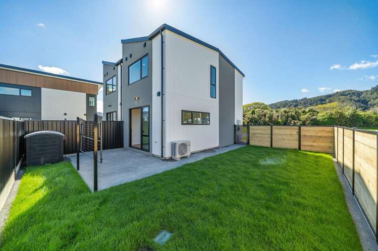 1 Type A, Trackside, Wallaceville Estate_4