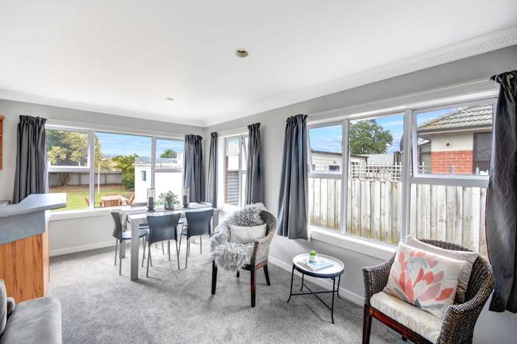 84 Bush Road Mosgiel_2