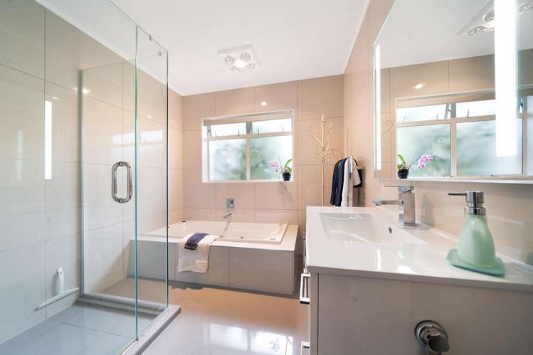 50 Settlers Grove Orewa_19