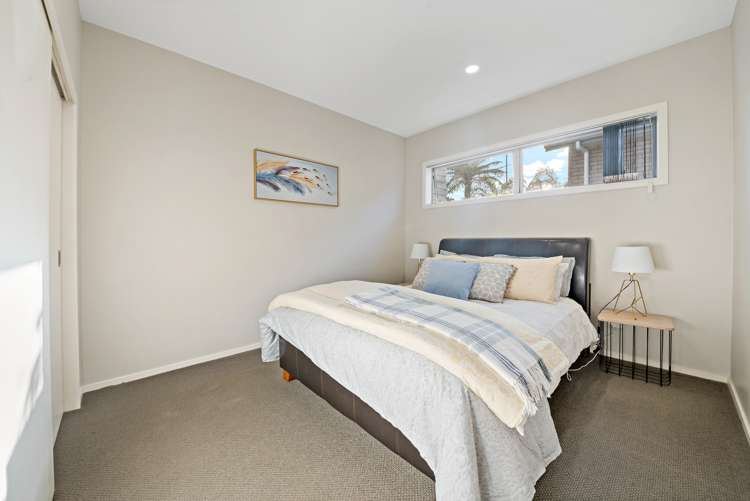 71 Westgate Drive Massey_13