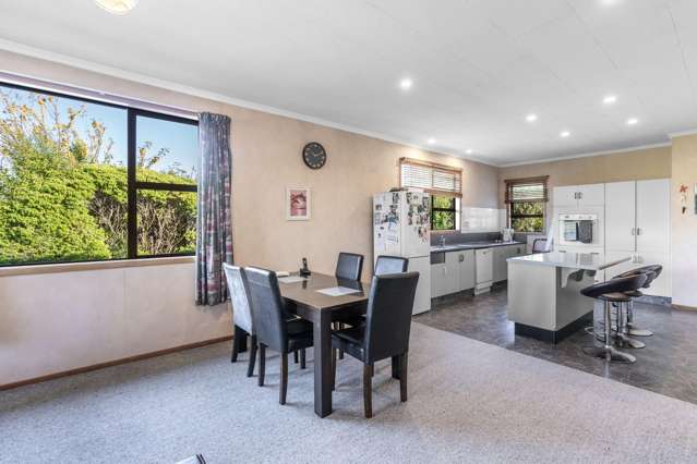 60 Mccaughan Street Winton Surrounds_2