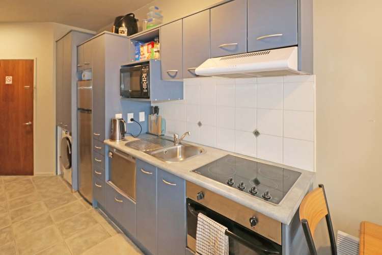 2E/154 The Terrace 1372_1