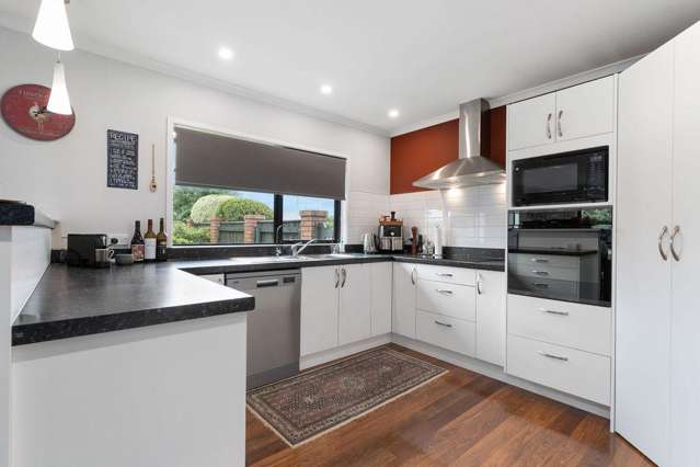 40 Armstrong Avenue Carterton_2