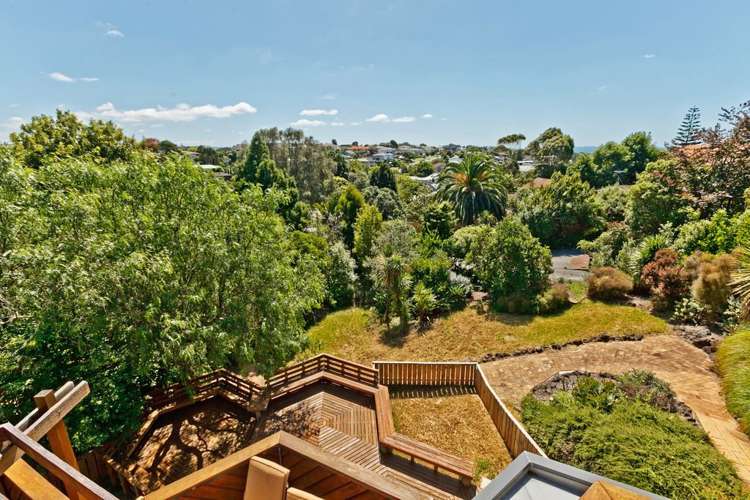 645 Beach Road Rothesay Bay_24