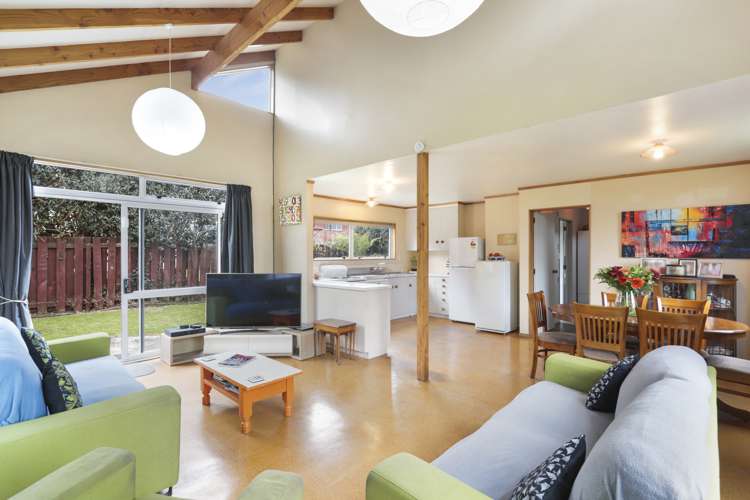 10/25a Beach Road Te Atatu Peninsula_5