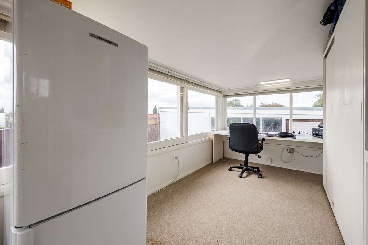 217 Elizabeth Avenue_4