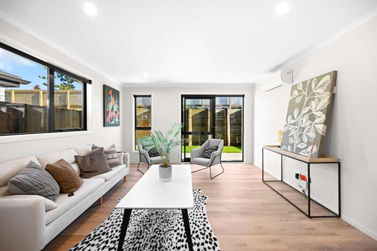 15 Waruhia Crescent Rototuna North_7