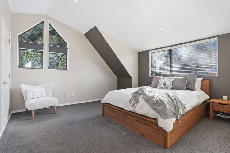 428 Huia Road Laingholm_13