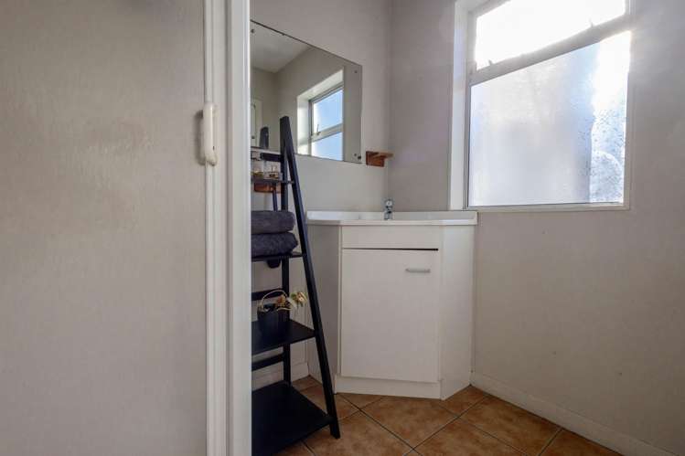 35 Fox Street Cobden_20