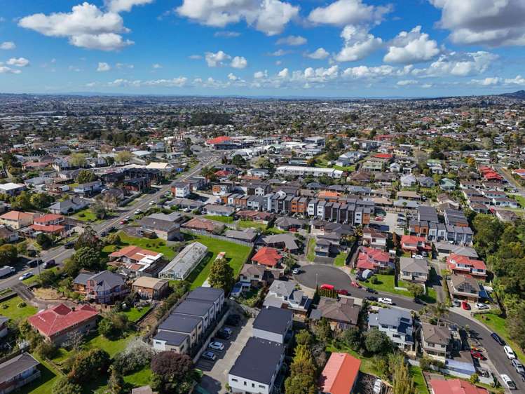 7/7 South Pacific Place Henderson_15