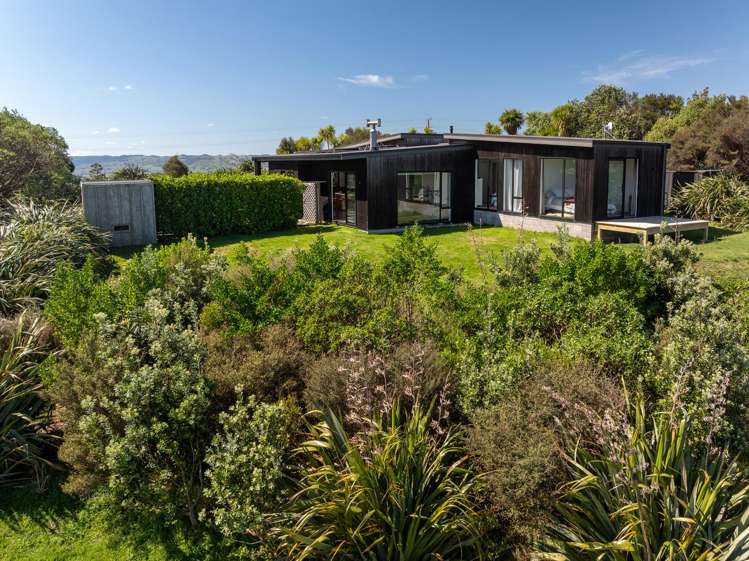 176 Maungatawhiri Road Raglan_4