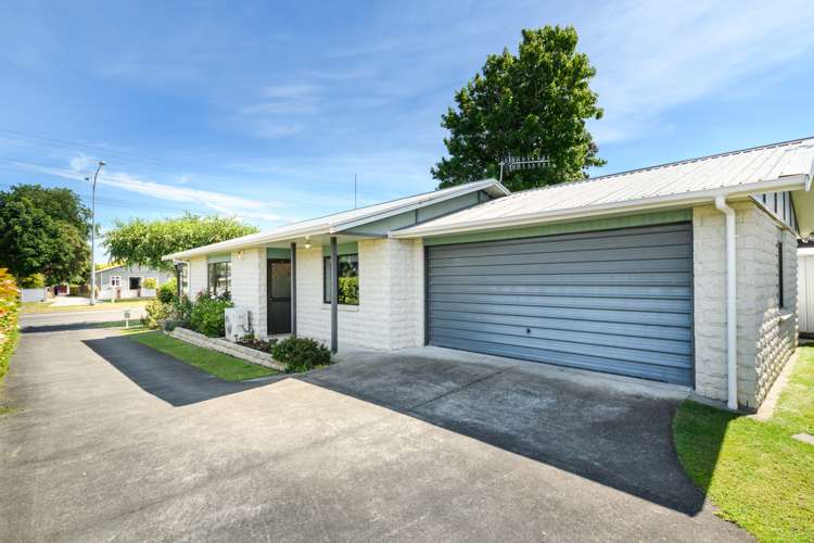 271 Kimbolton Road Feilding_12