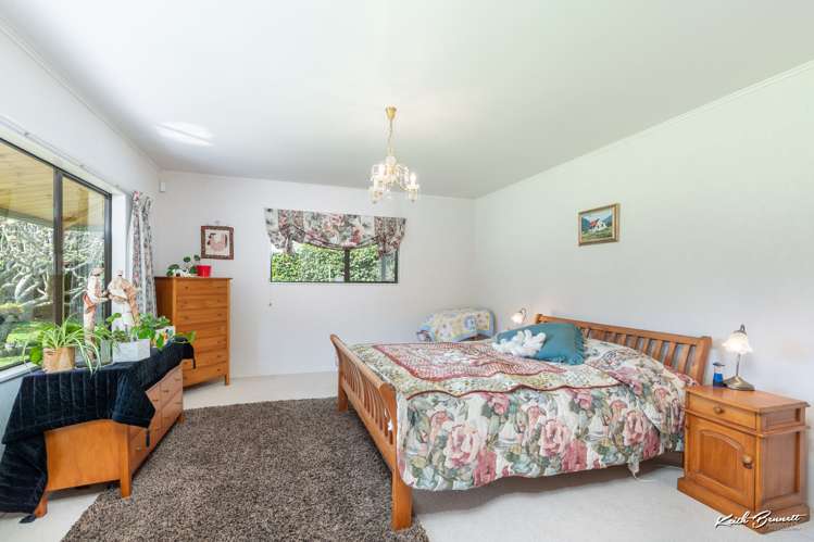 76 Gorrie Road Mangaroa_10