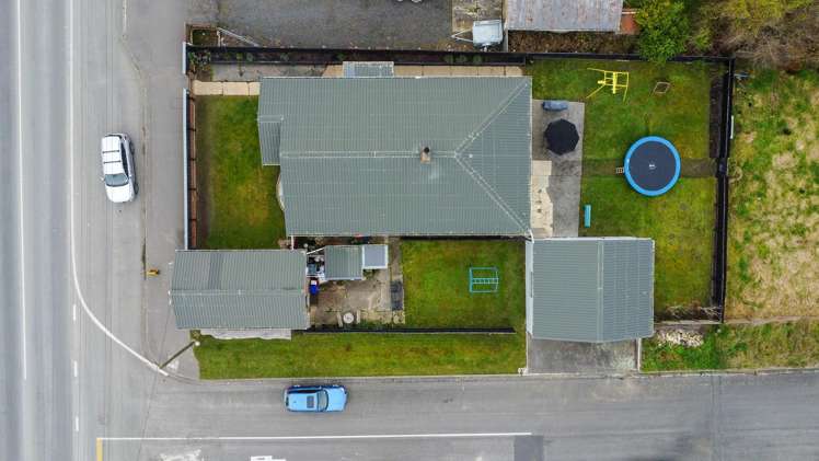 77 Main Road Fairfield_21