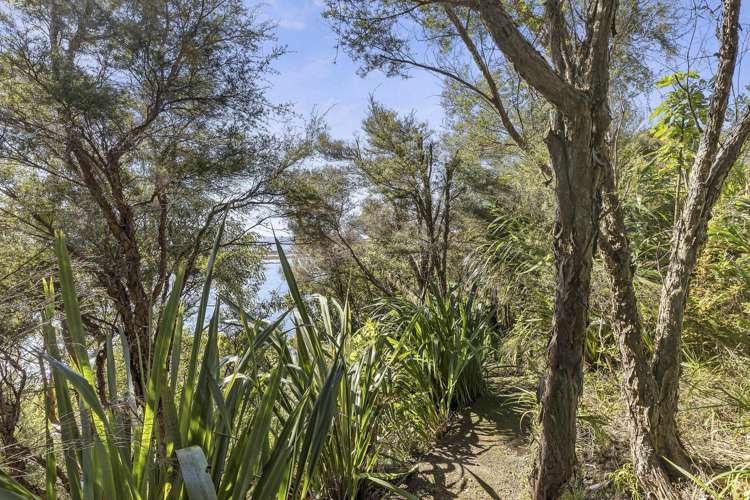 30 Ruataniwha Drive Collingwood_27