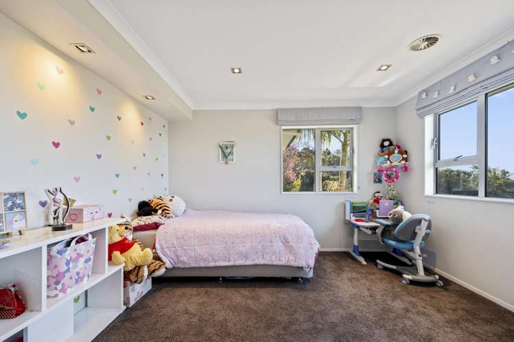 54 Staincross Street Green Bay_17