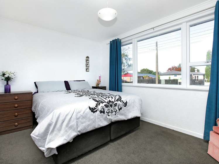 10 Royal View Road Te Atatu South_13