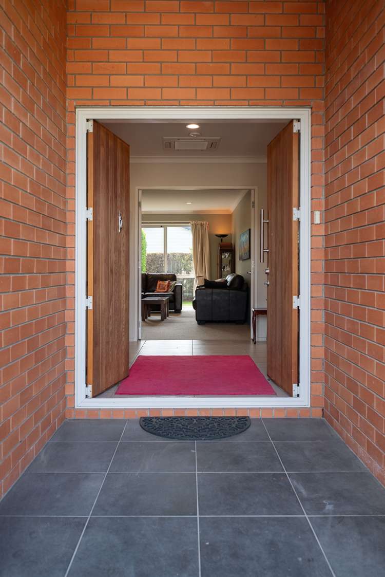 11 Roussel Place Springlands_22