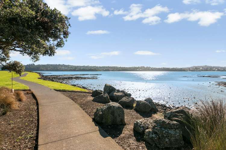 3 Yorkton Rise Mangere Bridge_8