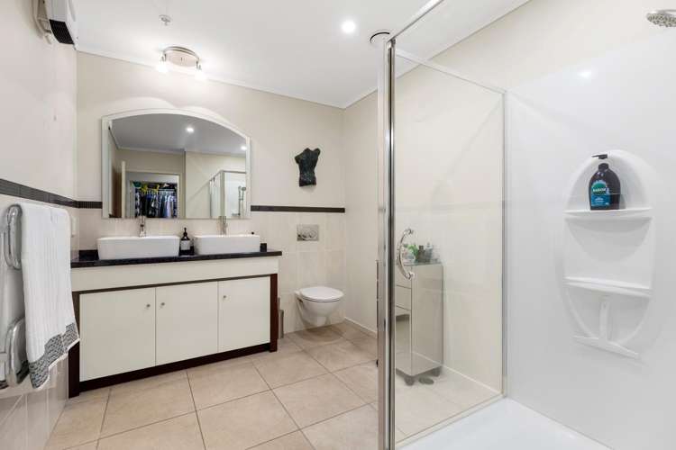 1501/72 Devonport Road Tauranga Central_12