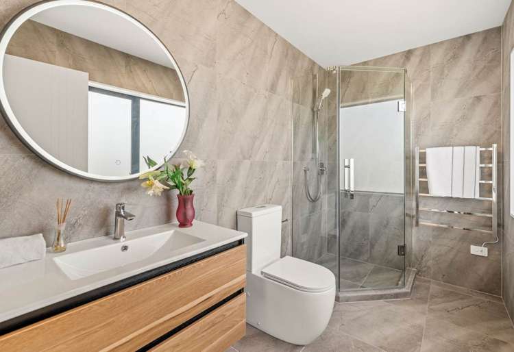 12B Angelo Avenue Howick_2