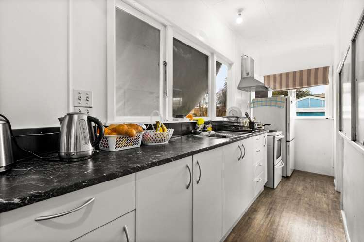 33 Kennedy Road Napier South_7