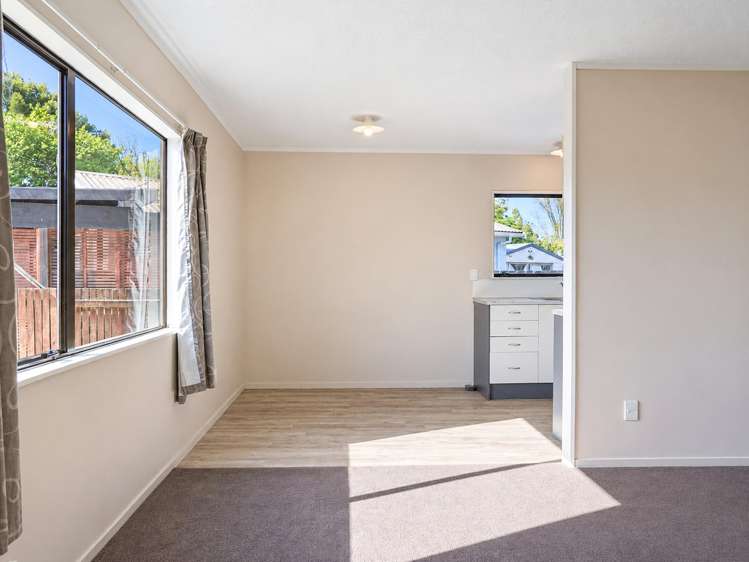84A Mardon Road Enderley_8