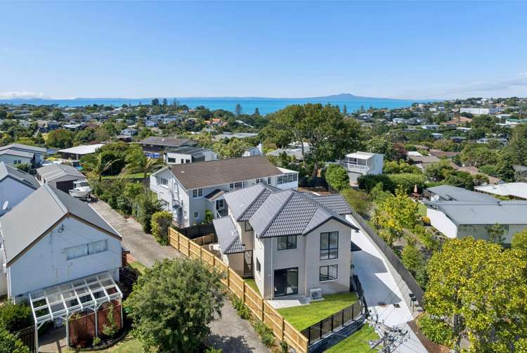 24A Salem Place Torbay_18