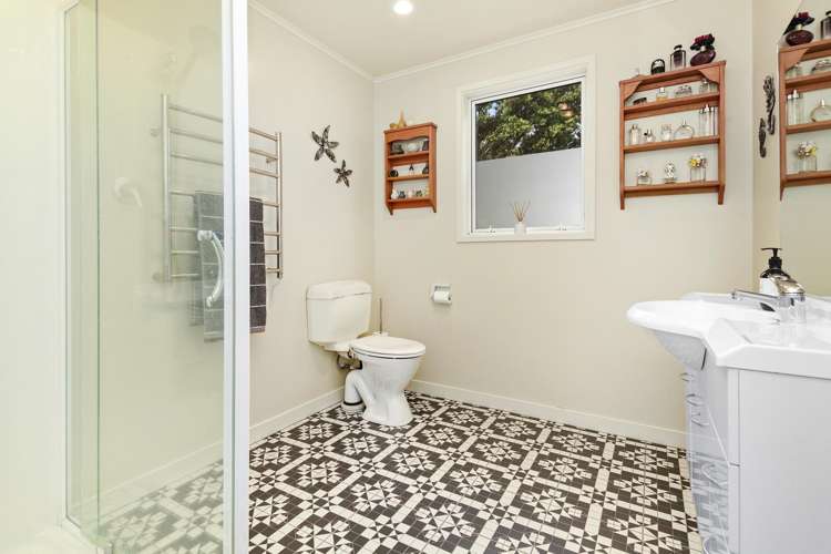 12 Edwin Street Belmont_7