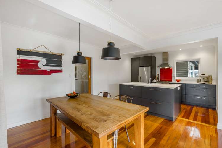 6 Helga Crescent Te Atatu Peninsula_8