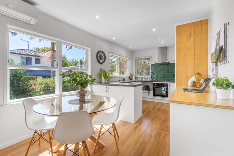 3/3 Marsh Avenue Forrest Hill_8