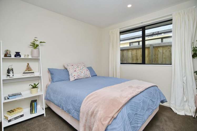 19 Quinn Crescent Woodend_9